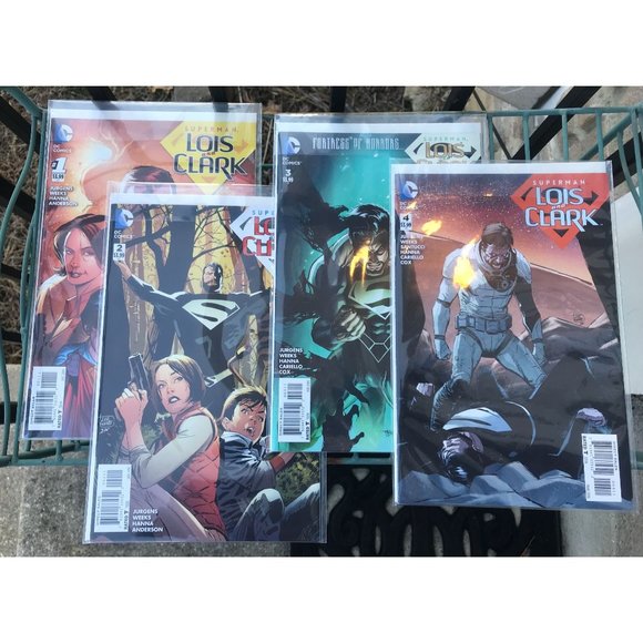 SUPERMAN LOIS AND CLARK #1-4, ©2015, 32 pages each, full color, Rated T, DC Comi - Picture 1 of 5